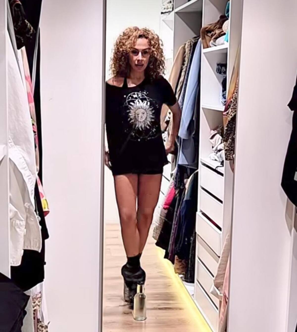 Maía publica nuevo video bailando ballet. // Imagen tomada de redes sociales @maiamusical