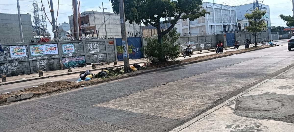 Mala disposición de desechos en entornos del barrio Martínez Martelo. // Foto: cortesía