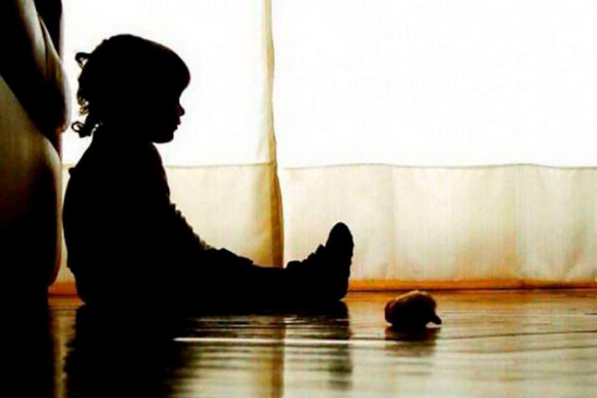 Medida de aseguramiento a una pareja señalada de torturar a un menor de 2 años