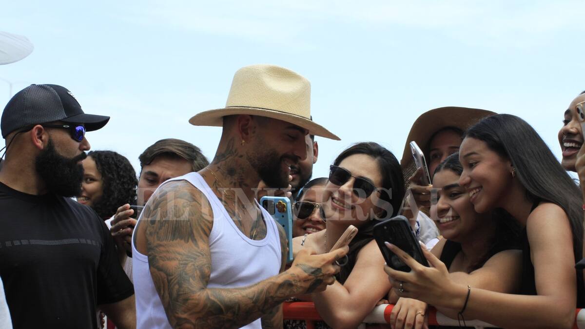 Maluma enloqueció a sus fanáticos en Cartagena. //Foto: Julio Castaño- El Universal.
