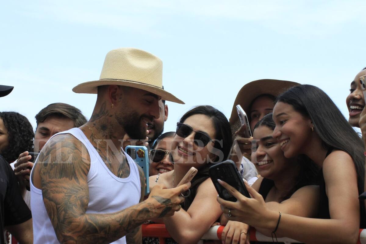 Imágenes exclusivas: Maluma y Ariadna Gutiérrez paralizan el Centro de Cartagena