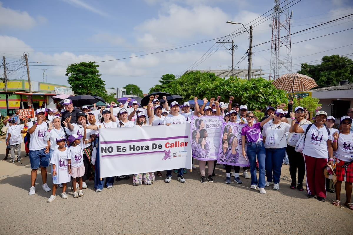 Mampuján recuerda 26 años del desplazamiento forzado con una caminata de 500 mujeres. // Foto: cortesía de la Gobernación de Bolívar.