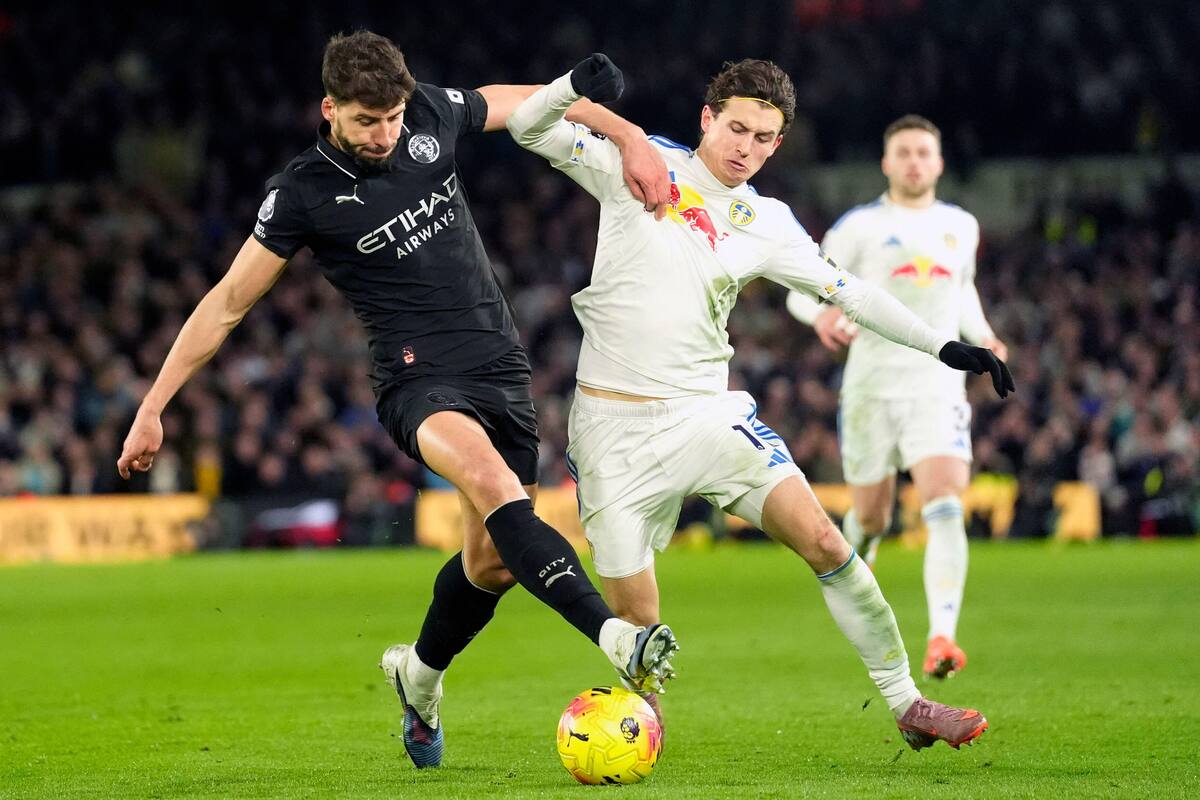 Leeds United le dio pelea a Manchester CIty en la Premier League. //Foto, AP: Danny Lawson/PA