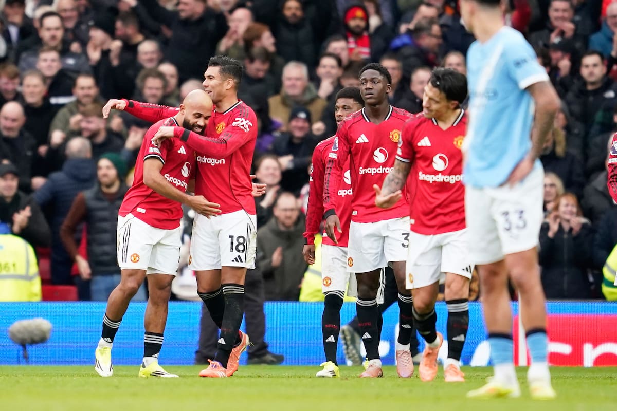Manchester United le ganó el derbi al Manchester City: vea los goles