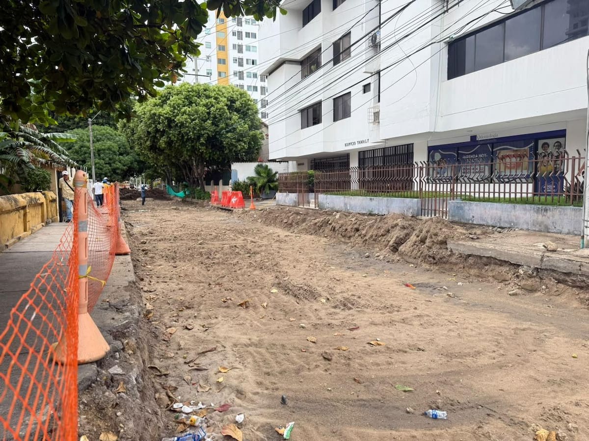 De acuerdo con el Plan de Manejo de Tránsito establecido por el Departamento Administrativo de Transito y Transporte (DATT) para la intervención en la tercera avenida de Manga, los conductores deberán atender la señalización instalada y seguir las indicaciones dispuestas en los diferentes puntos del sector. // Foto: Cortesía - Alcaldía de Cartagena.