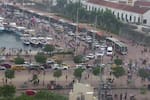 Manifestación en la Torre del Reloj provoca fuerte congestión vehicular en el Centro Histórico