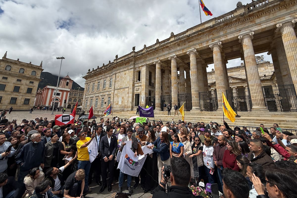 Pacto Histórico no asiste a posesión de De la Espriella en Cali: así fue su protesta
