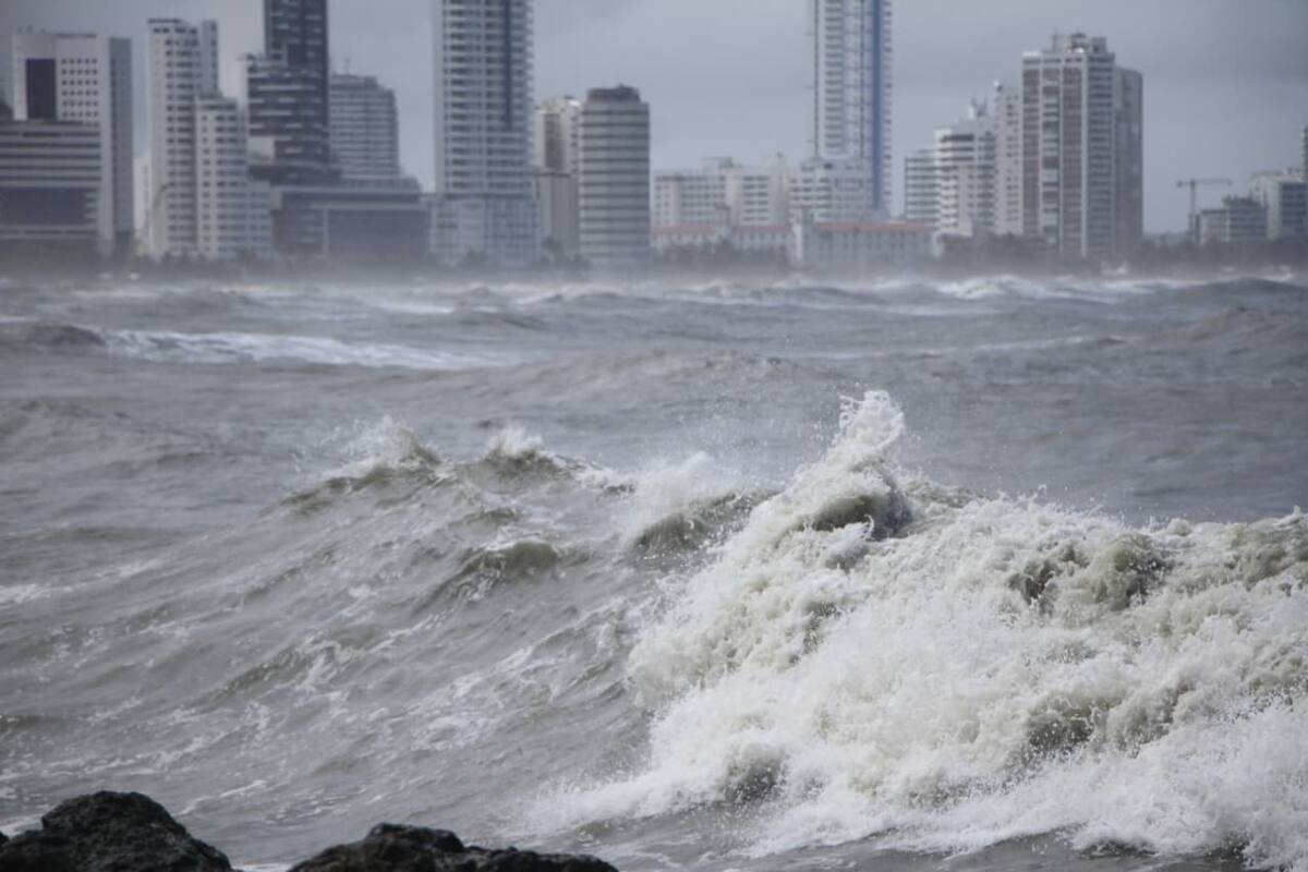 Persiste el mar de leva en Cartagena: ¿qué está haciendo la Alcaldía?