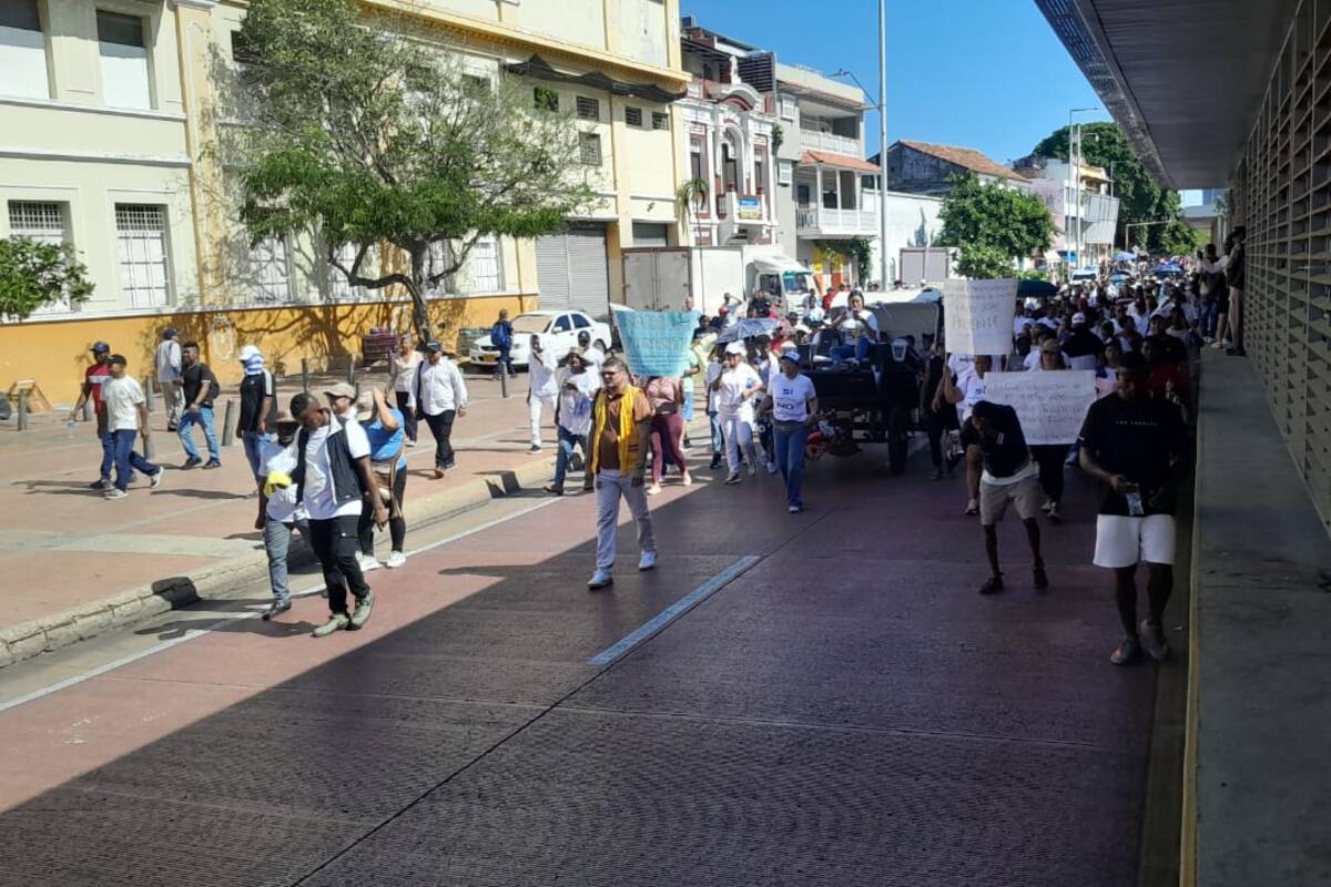Marcha de cocheros en el Centro Histórico: transición a coches eléctricos