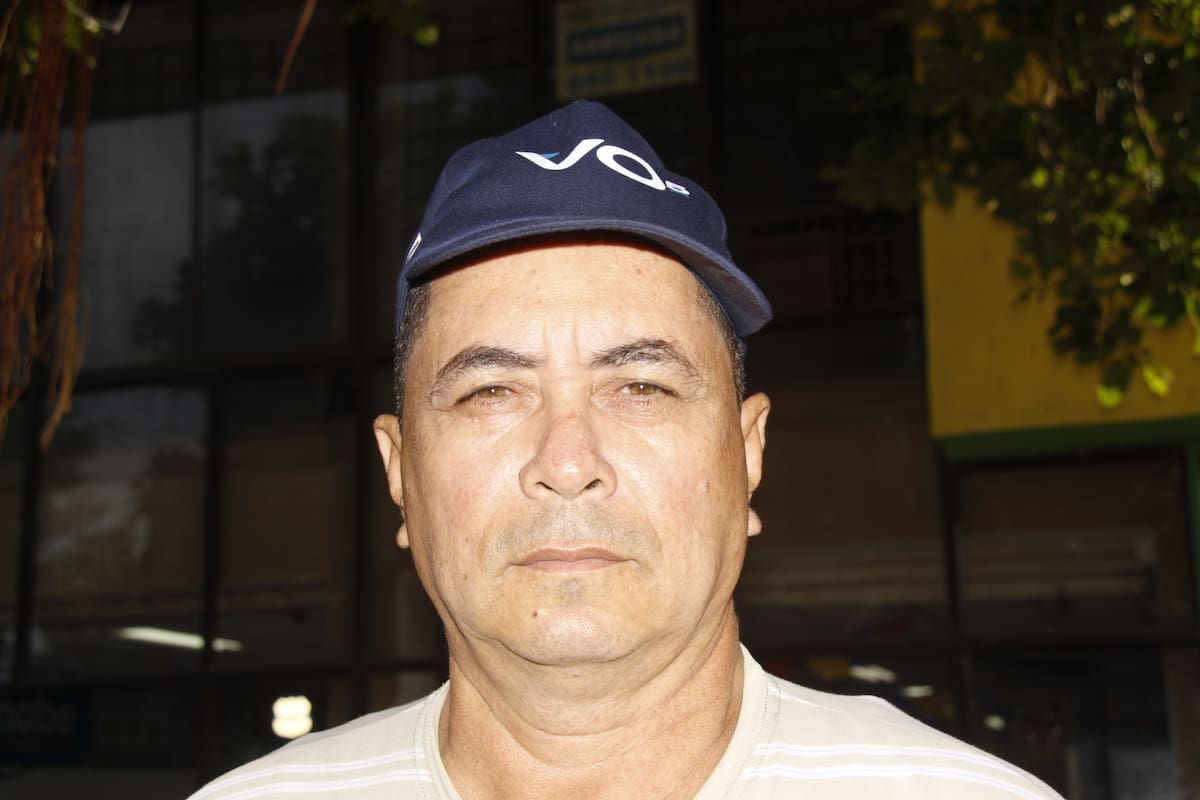 "Deberían haber participado más mujeres en esta marcha, incluso hombres, todos tenemos una madre, una hija que proteger”: Antonio Hernández, asesor Comercial.