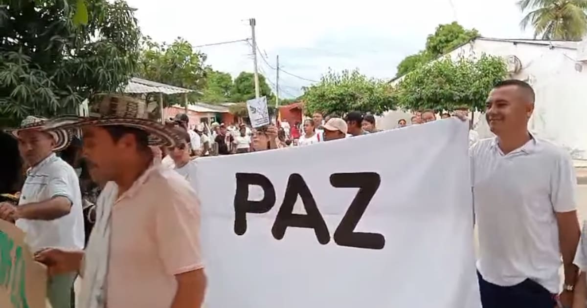 Marcha por la paz en Arenal del Sur. // Cortesía