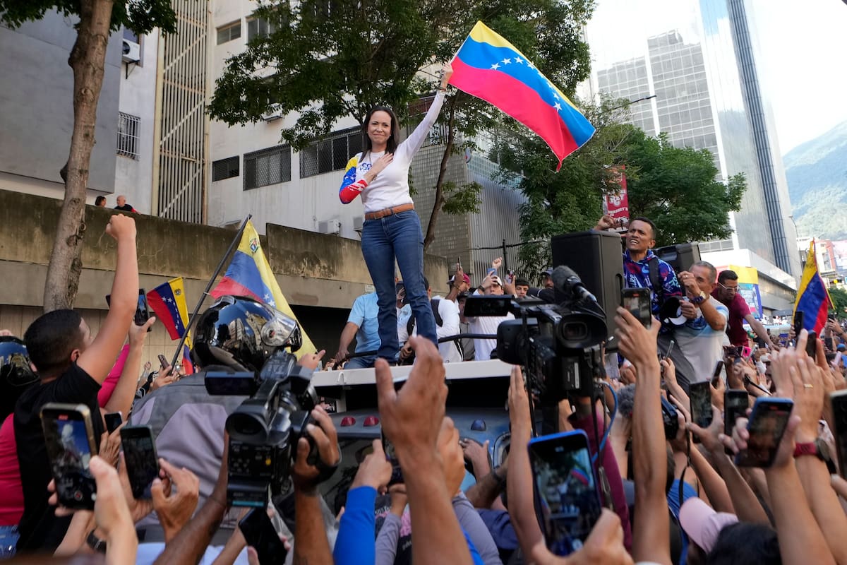 María Corina Machado reapareció en las protestas convocadas por la oposición. //AP