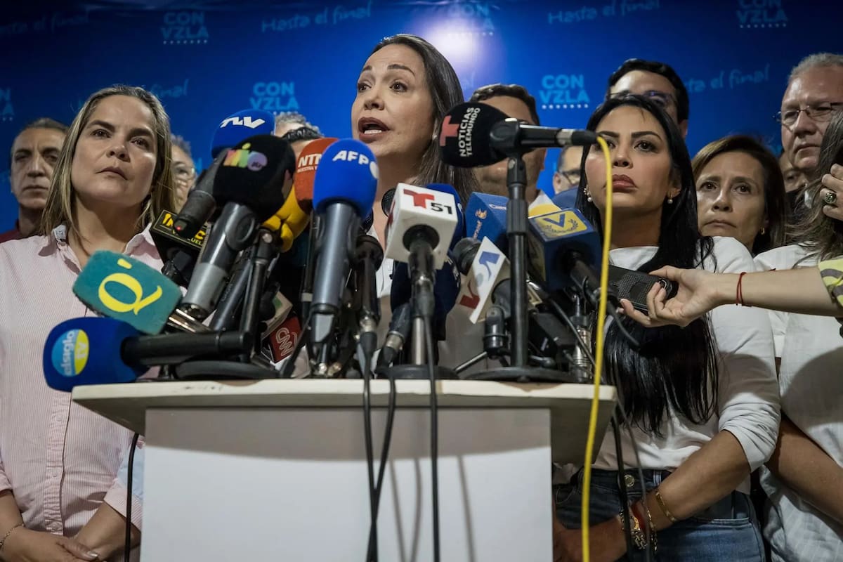 Lo último: asaltan sede de María Corina Machado en Caracas