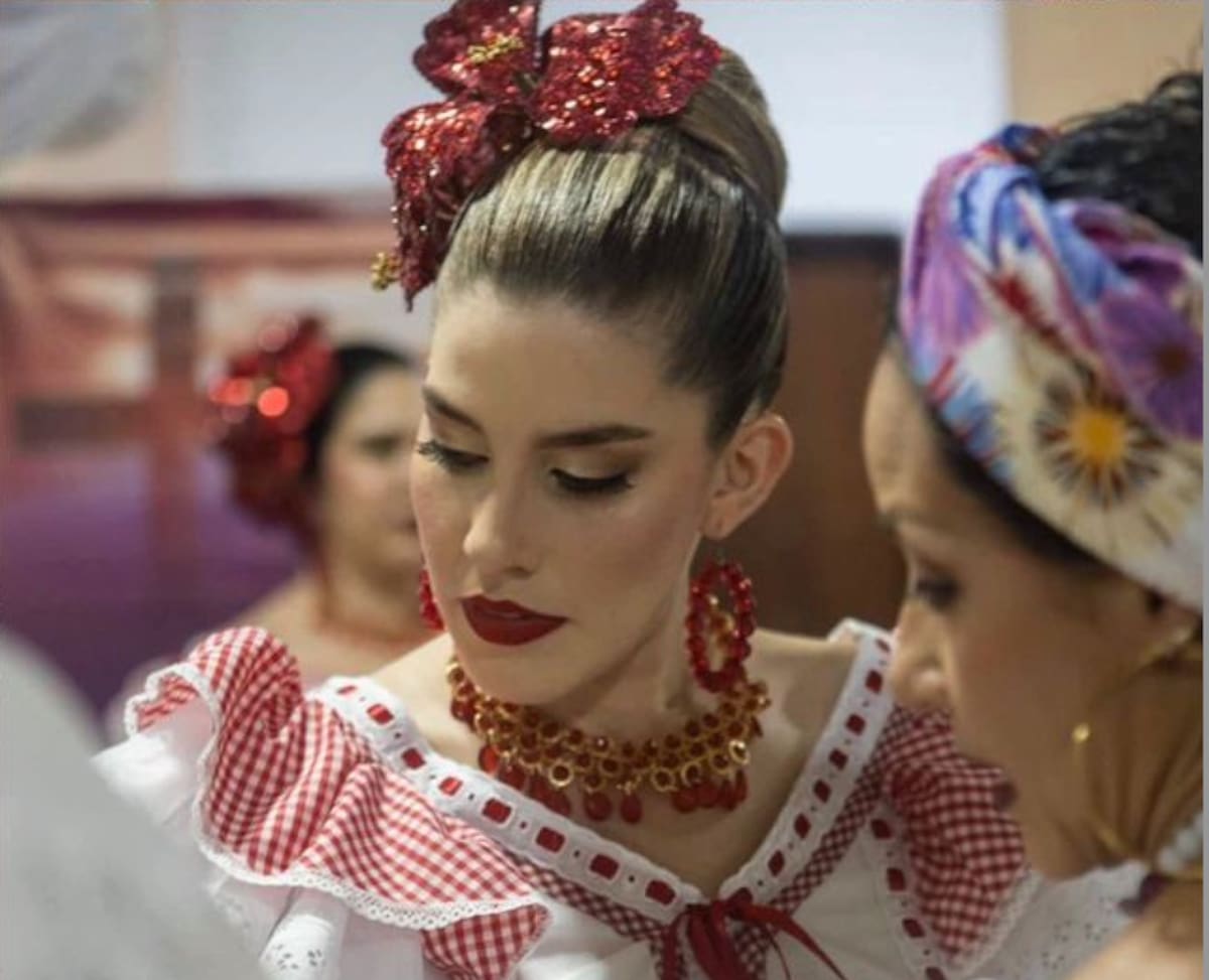 María Luna Jaramillo, aspirante a reina del Carnaval de Barranquilla 2025.