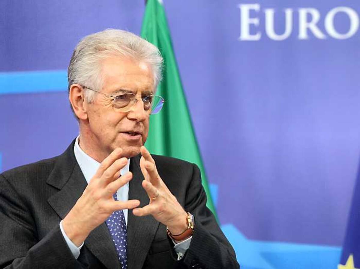 El jefe de Gobierno italiano Mario Monti. AP Yves Logghe