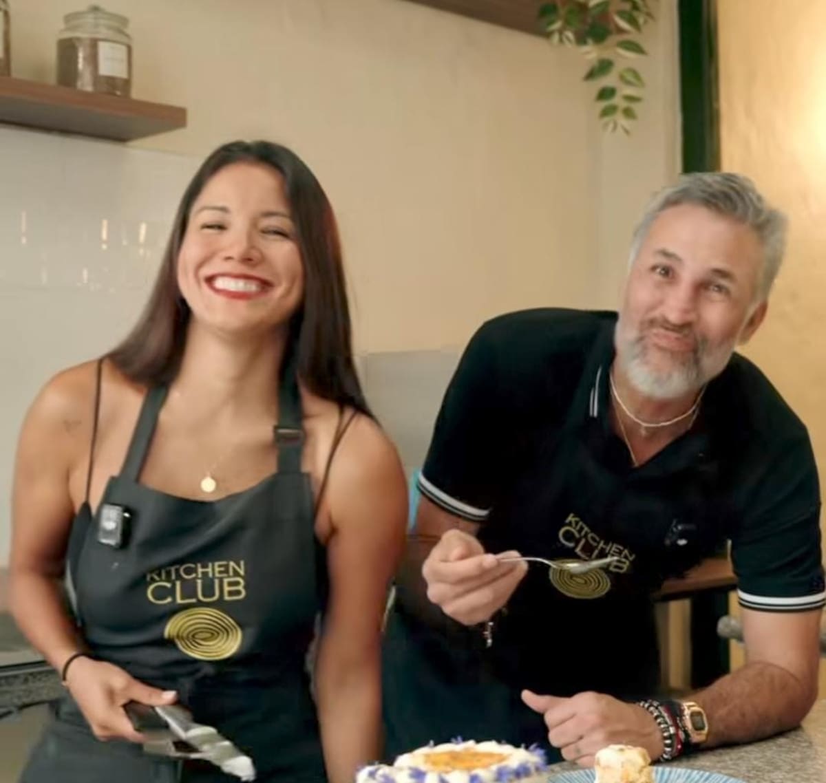 Mario Yepes y Cáterin Escobar. // Captura de video