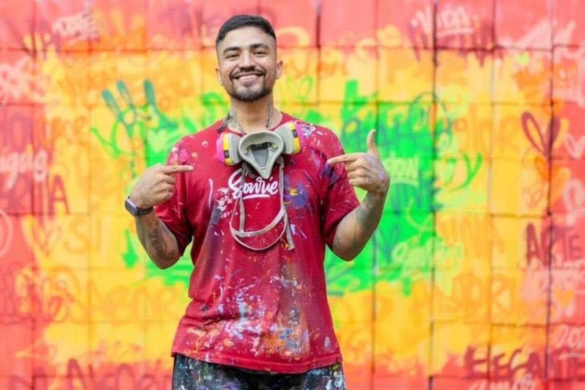 Marion.Ve, el artista cartagenero, que pintó sonrisas en España
