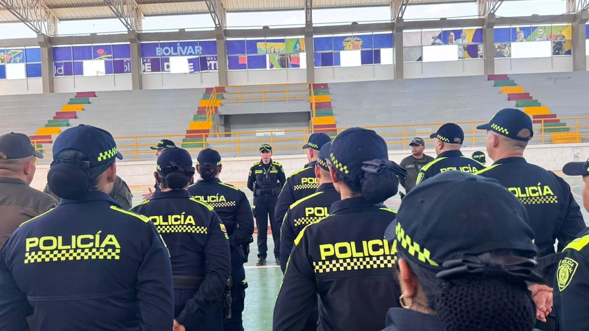 Más de 300 policías refuerzan la seguridad durante el FestiJazz 2026 en Mompox. // Foto: Policía de Bolívar