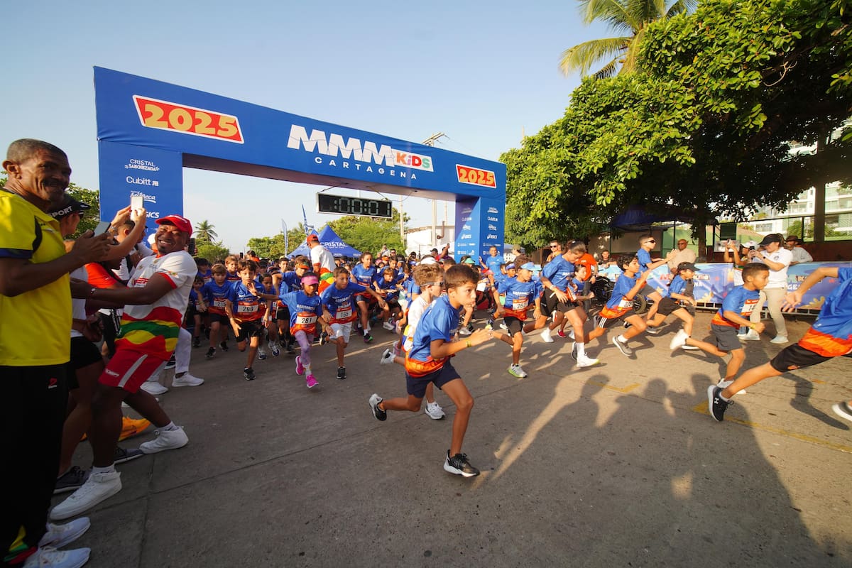 Niños y niñas participaron en la carrera recreativa para niños de la Media Maratón 2025. // Foto: cortesía
