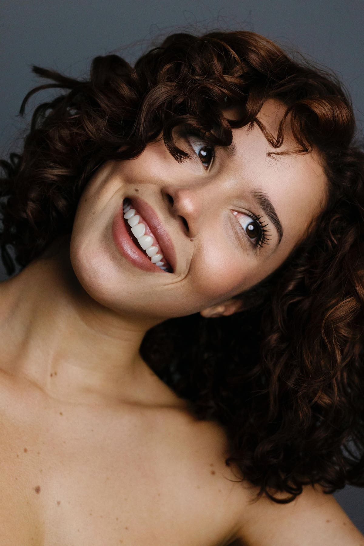 Melanie Dell'Olmo nació en Cartagena de Indias, rodeada de sol, playa y una familia que ella misma describe como su “mayor fortuna”. //Foto: Cortesía.