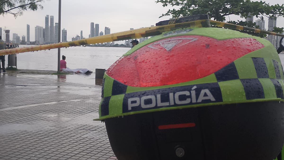 La tragedia ocurrió en la tarde de este martes frente al barrio Manga. La víctima tenía, al parecer, 15 años.