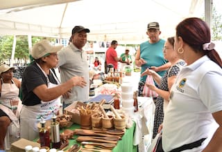 Las ventas que dejaron los mercados campesinos en Los Calamares, Buenos Aires y Olaya