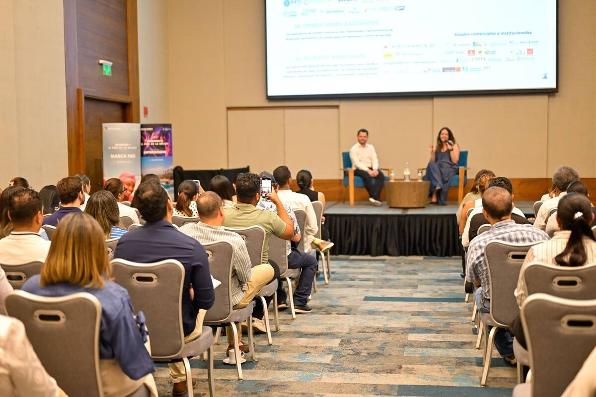 Capacitación sobre mercado de turismo // Foto: cortesía.