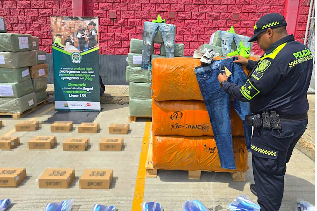 Aprehenden mercancía de contrabando avaluada en 915 millones de pesos