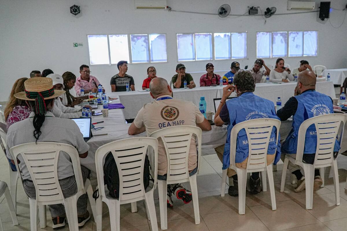 Mesa de Diálogos de Paz estuvo en el sur de Bolívar