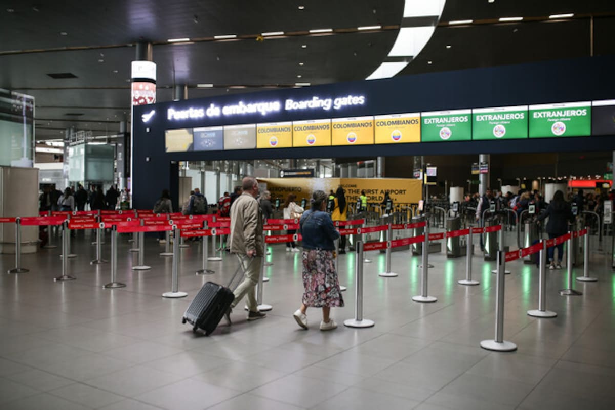 MinTrabajo revela presuntas anomalías laborales en aeropuerto El Dorado. // Foto: Colprensa