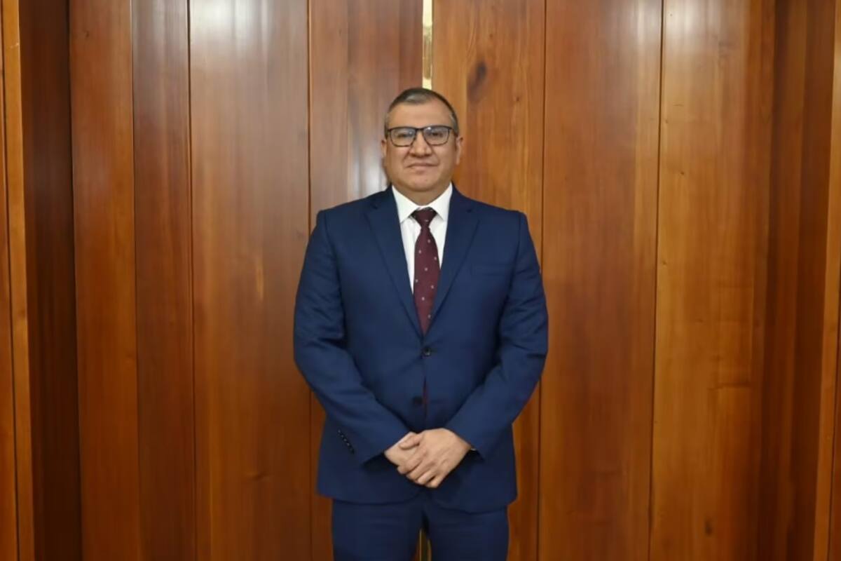 Miguel Polo Rosero reemplaza a Lizarazo en la Corte Constitucional