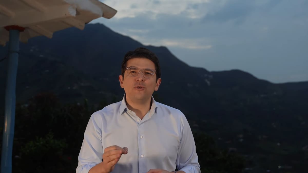 Miguel Uribe, senador del partido Centro Democrático anuncia su candidatura a la presidencia.// Foto: cortesía.