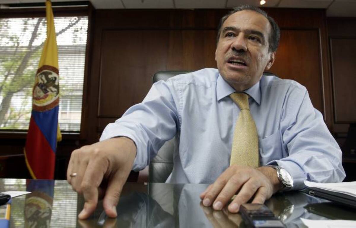 Miguel Peñaloza, ministro de Transporte. COLPRENSA