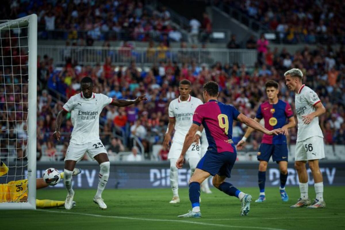 Partido entre Milan y Barcelona.