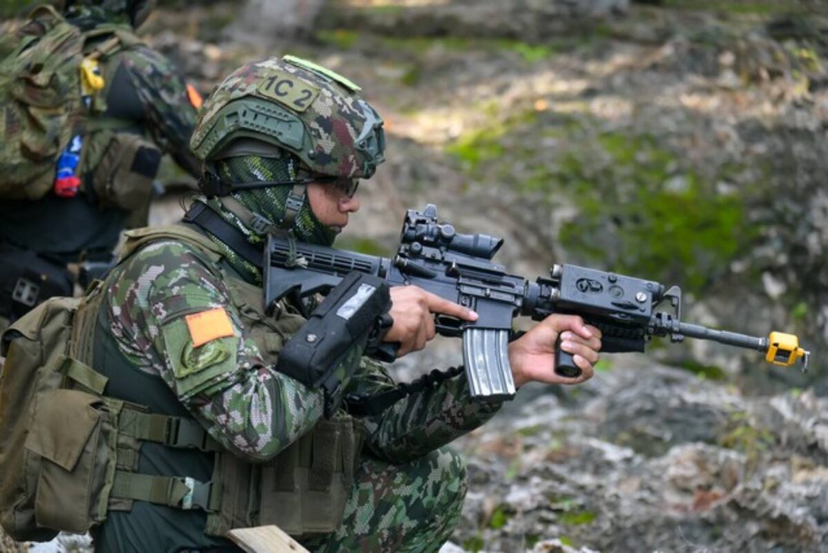 Imagen de referencia de algunos militares en labores de control y seguridad. // Foto: Colprensa.