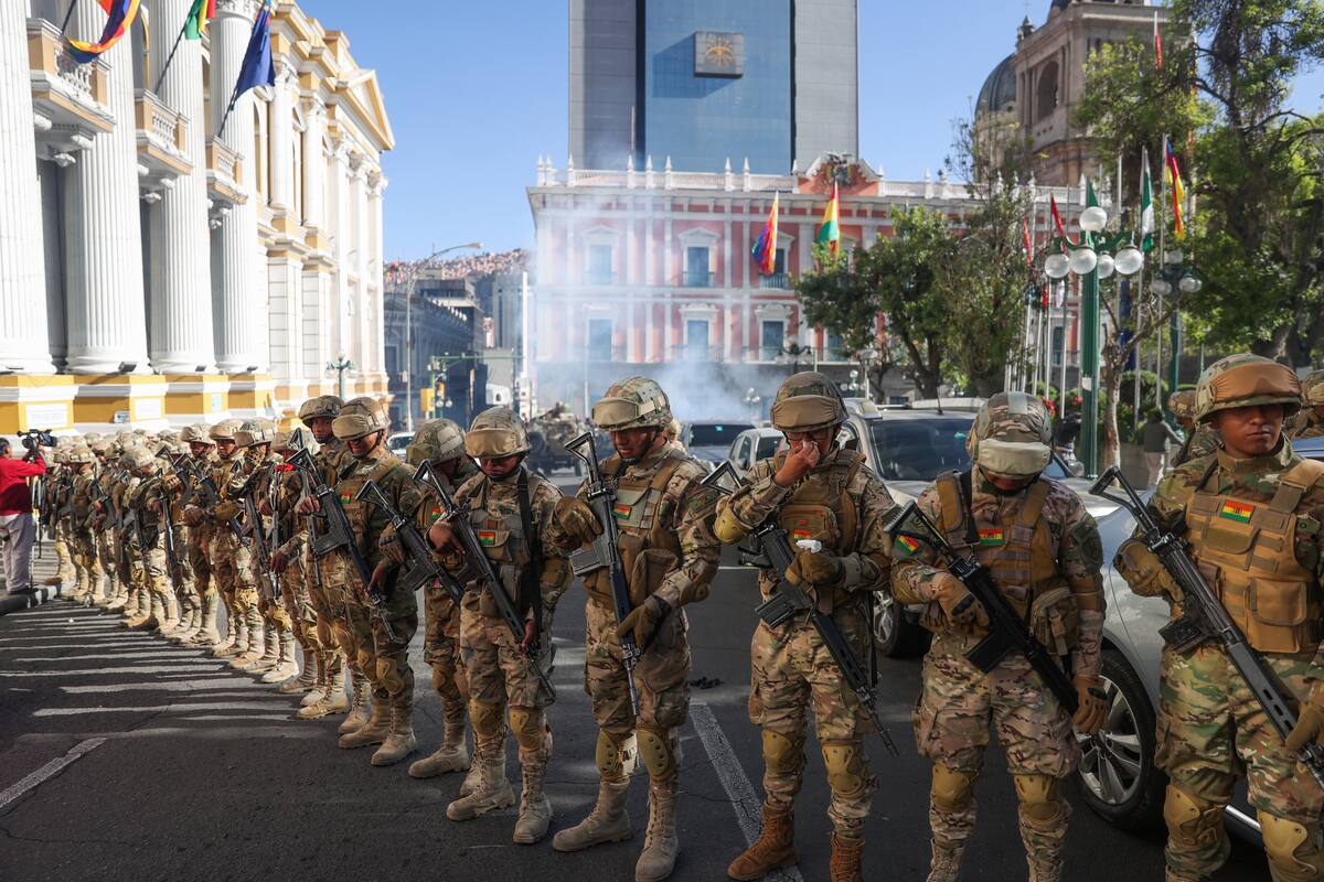 Militar de alzamiento en Bolivia tenía discurso presidencial y lista de ministros