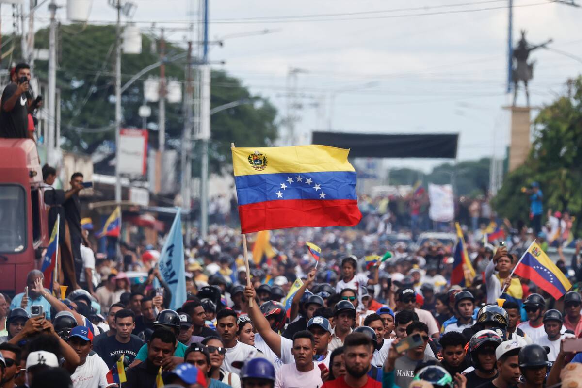 Millones de venezolanos en el extranjero no podrán votar por trabas gubernamentales