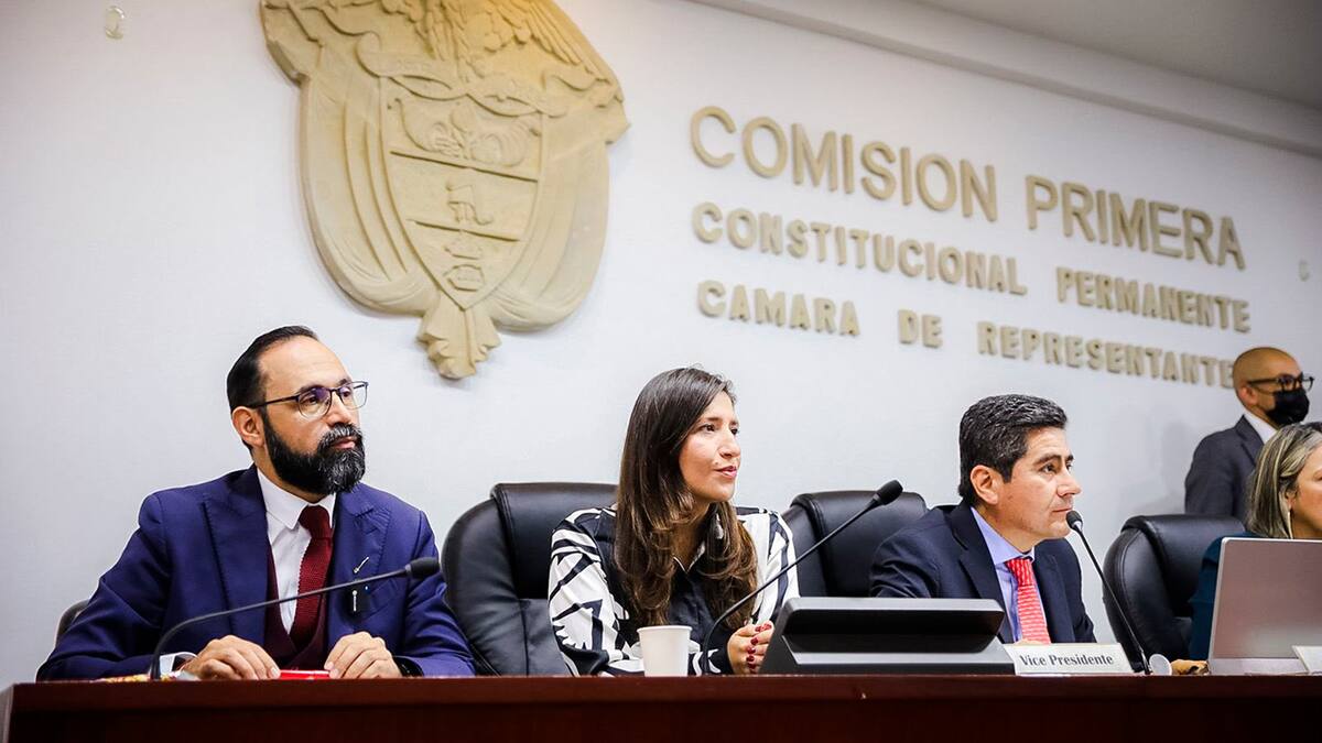 El ministro de Minas, Andrés Camacho. // Foto: cortesía