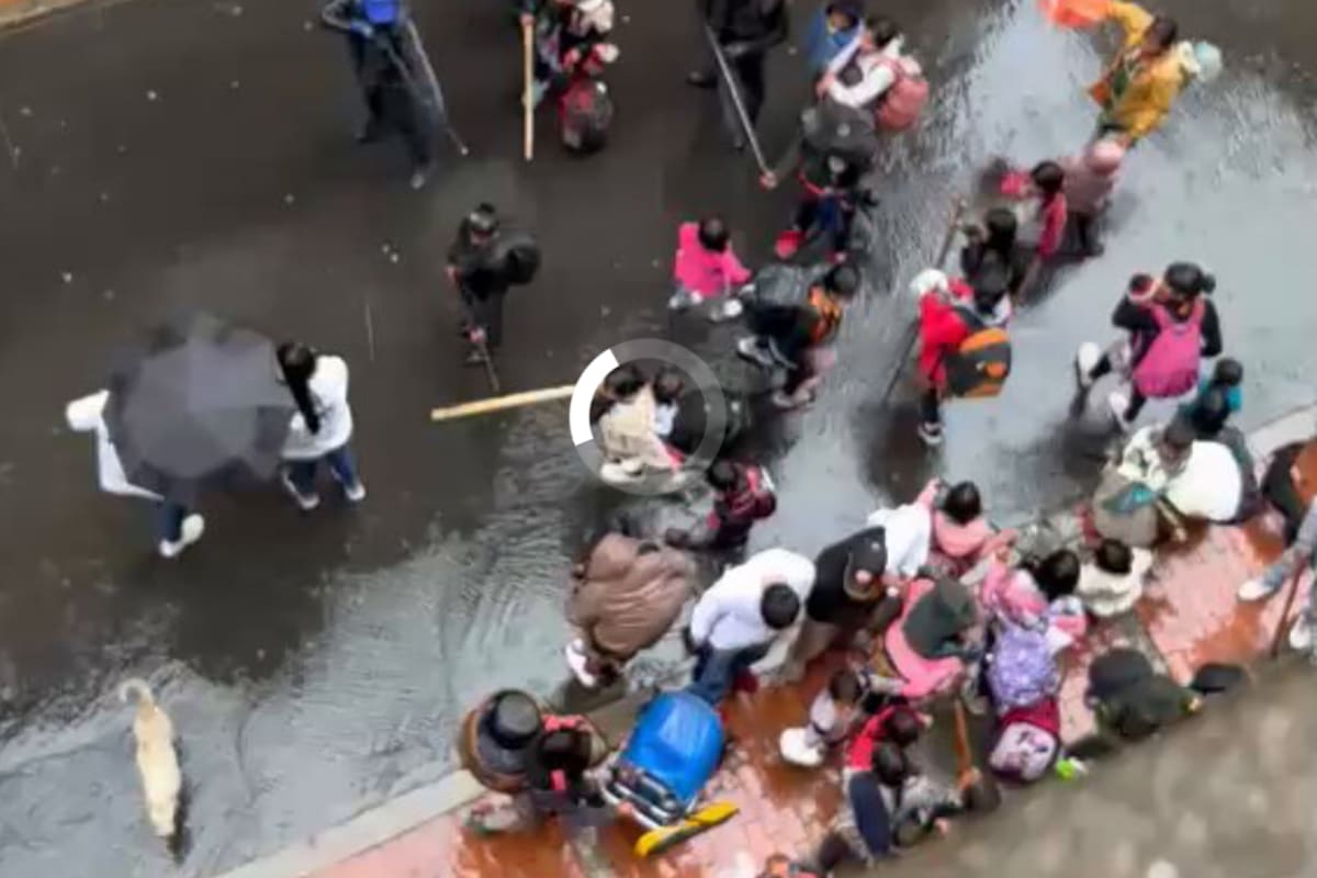 Minga Indígena se manifiesta frente a sede de Bancolombia en Bogotá