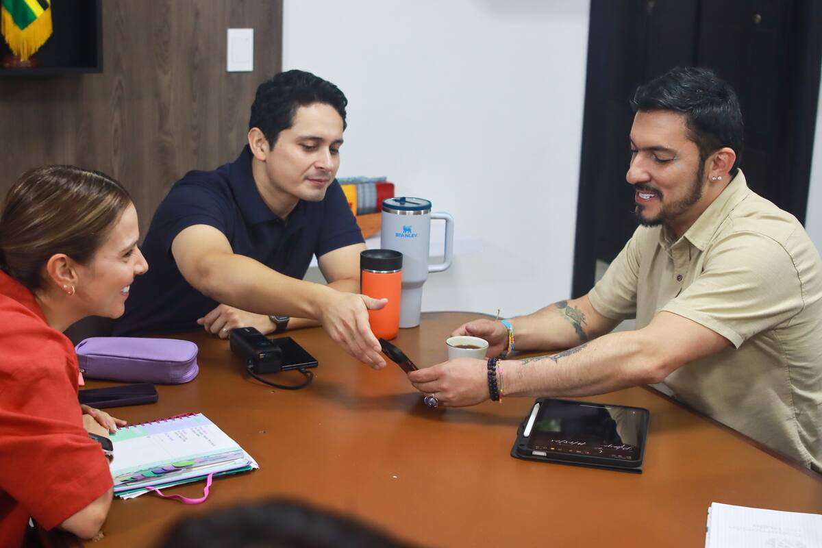 Gobierno rechaza suspensión del nombramiento del ministro de la Igualdad