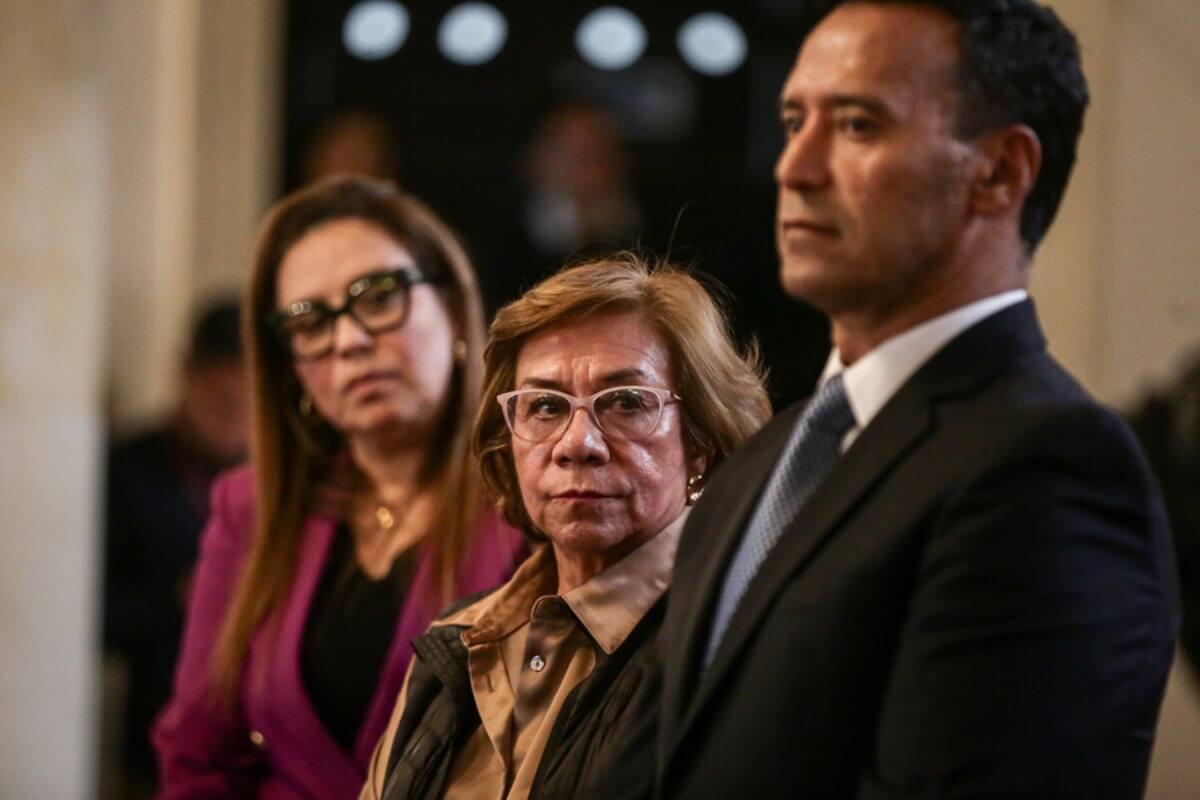 Ministra de Relaciones Exteriores, Rosa Yolanda Villavicencio y el ministro de Defensa, Pedro Sánchez. // Foto: Colprensa.