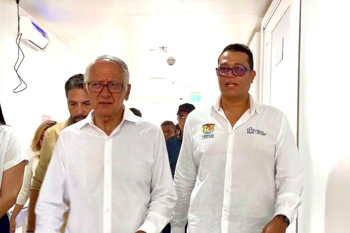 Minsalud visita Hospital Universitario en Cartagena y anuncia inversiones