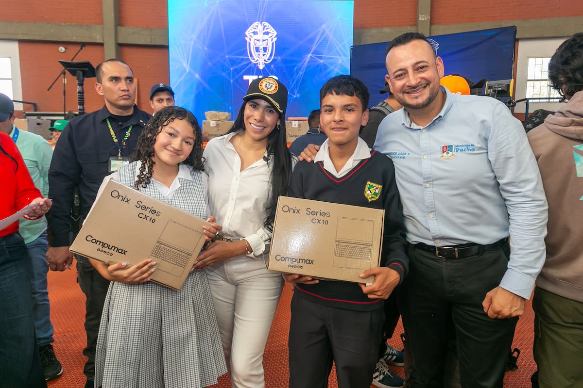 Superada meta digital: más de un millón de colombianos capacitados en tecnología