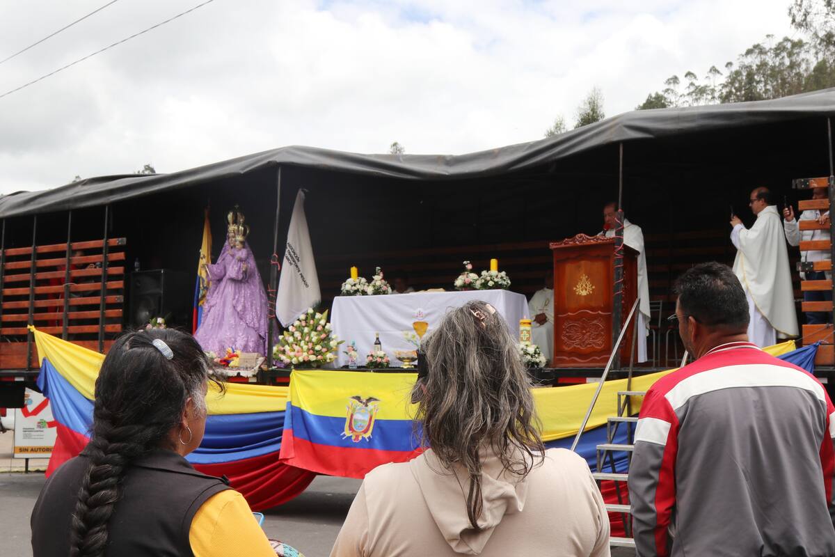 Colombia y Ecuador avanzan en diálogo por conflicto comercial