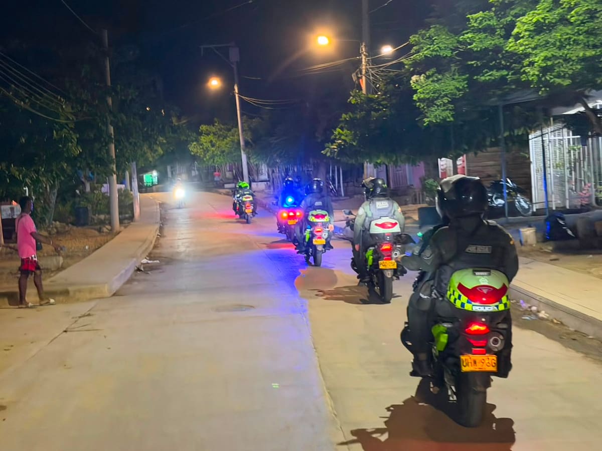 En el municipio de Villanueva, la Policía de Bolívar reforzó un dispositivo de seguridad para mitigar la violencia. // FOTO: POLICÍA NACIONAL.