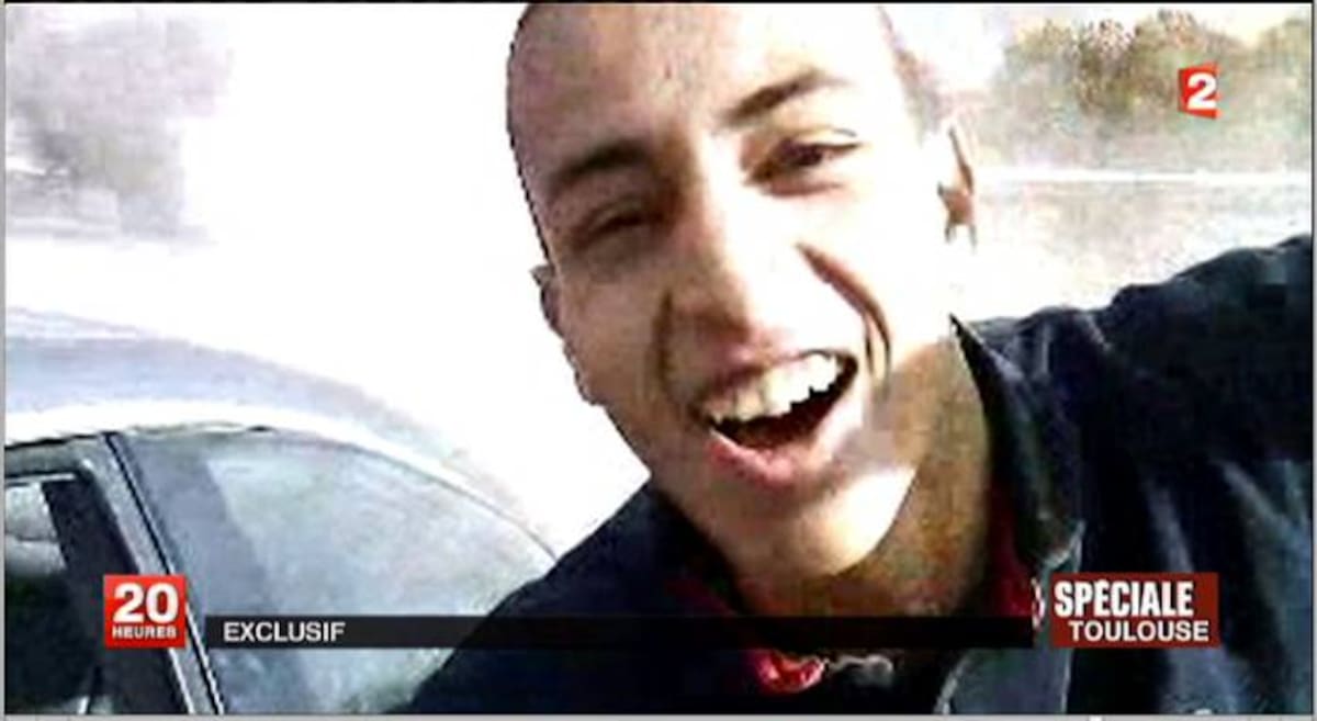 Mohamed Merah, francés de origen argelino, de 23 años, tuvo un recorrido de delincuente que se convirtió al yihadismo, pasó por Pakistán y Afganistán, se reivindicaba de Al Qaeda. AP