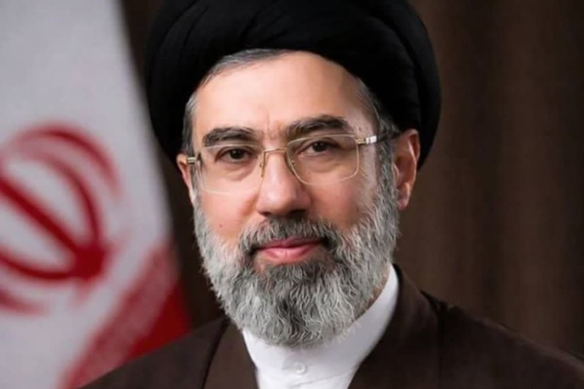 Líder supremo de Irán amenaza con expulsar a EE. UU. e Israel del mar Arábigo