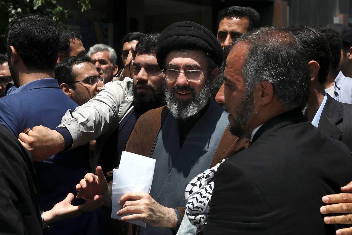 Sucesión en Irán: hijo de Ali Jamenei es el favorito para ser el nuevo líder supremo