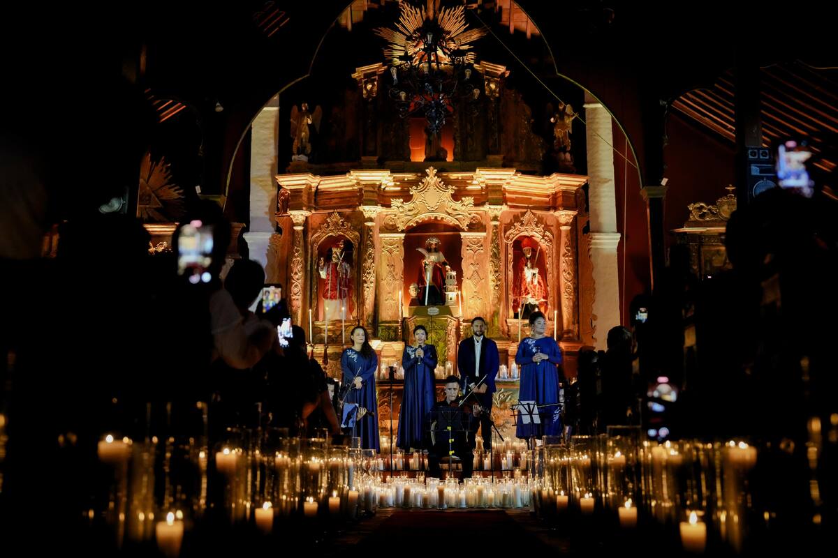 Semana Santa en Mompox: más de 2 mil velas iluminaron el Concierto de la Luz