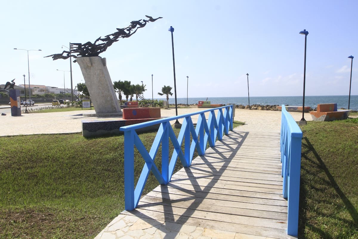 Parque de Los Alcatraces en malecón de la avenida Santander. // Foto: El Universal.